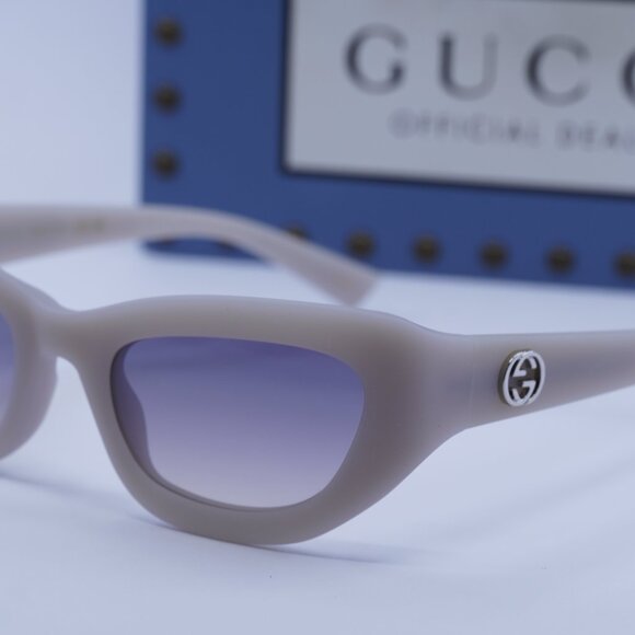 Gucci GG1784S 005 Cat Eye Sunglasses - Light Grey/Smoke - Picture 5 of 11